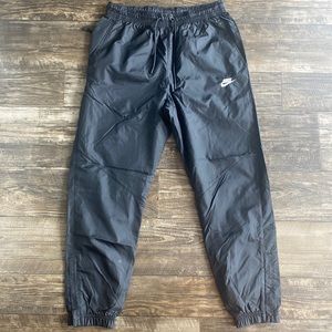 Nike Windrunner Woven Lined Pants